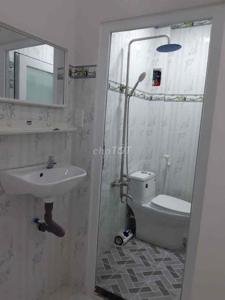 CHO THUÊ NHÀ KO NGẬP 4X7 2LẦU 2PN2WC 7tr