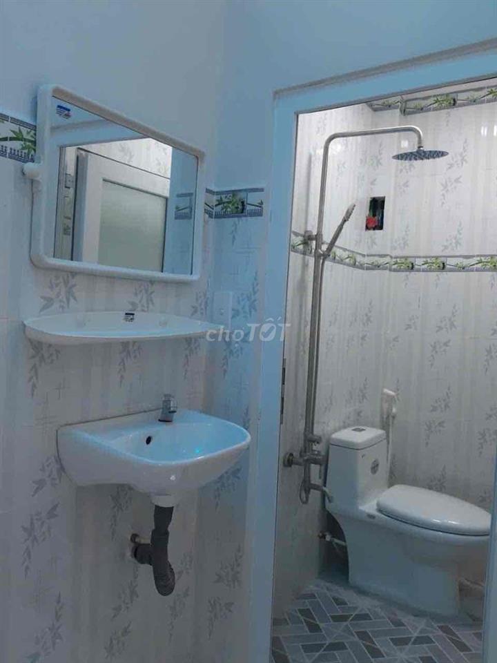 CHO THUÊ NHÀ KO NGẬP 4X7 2LẦU 2PN2WC 7tr