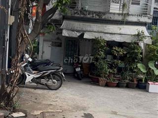 CHO THUÊ NHÀ RỘNG 4x20 VỊ TRÍ ĐẸP KO NGẬP 8,5tr