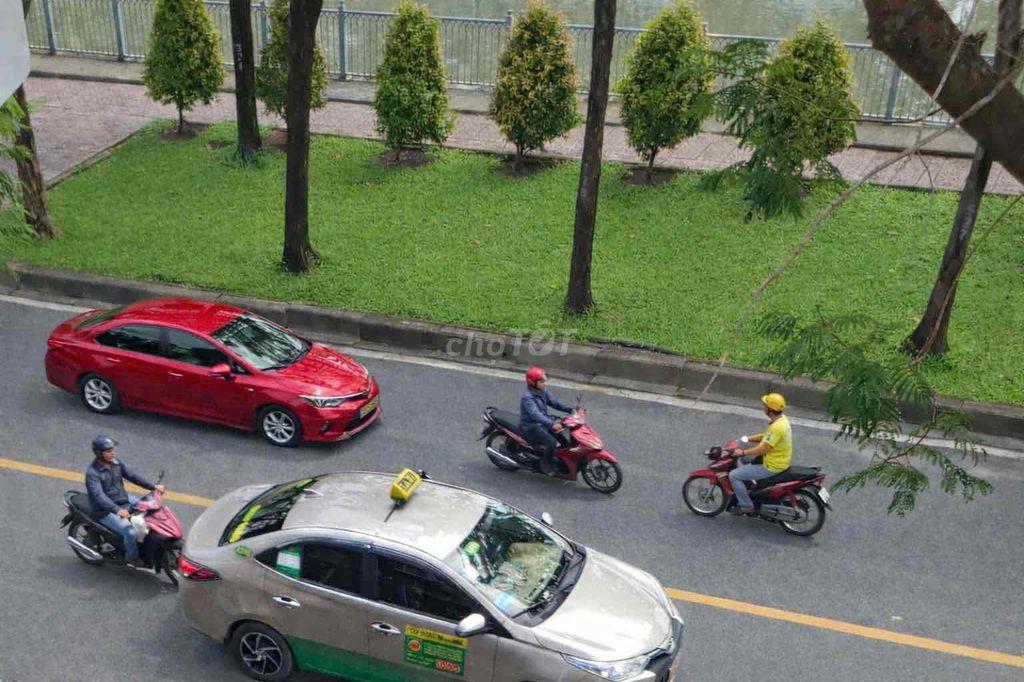 Bán Nhà Mặt Tiền