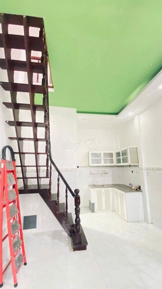 NHÀ GẦN CHỢ PHAN VĂN TRỊ - THÍCH HỢP Ở HOẶC CHO THUÊ – GIÁ 3.x T.y