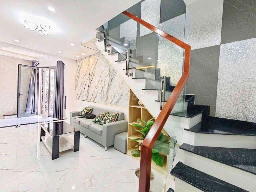 NHÀ MỚI 2 TẦNG, DƯƠNG QUẢNG HÀM – HẺM XE HƠI ĐỖ CỬA –  4.x T.Y