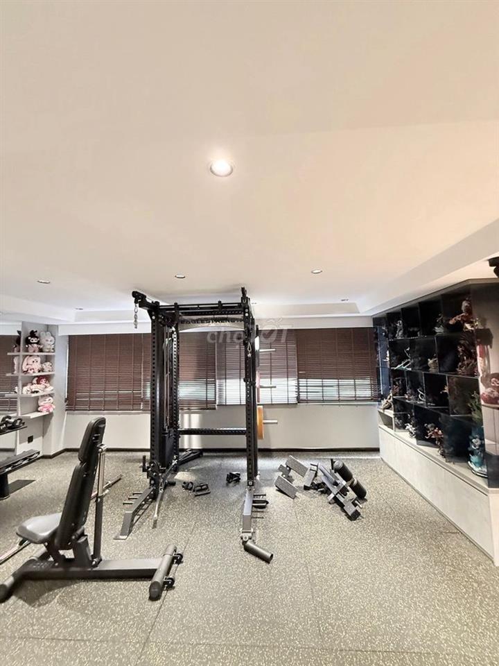 💥💥Bán nhà 🏡120m² | 6m x 20m 💥💥Phòng GYM Riêng, Thang máy, Gara Ô Tô
