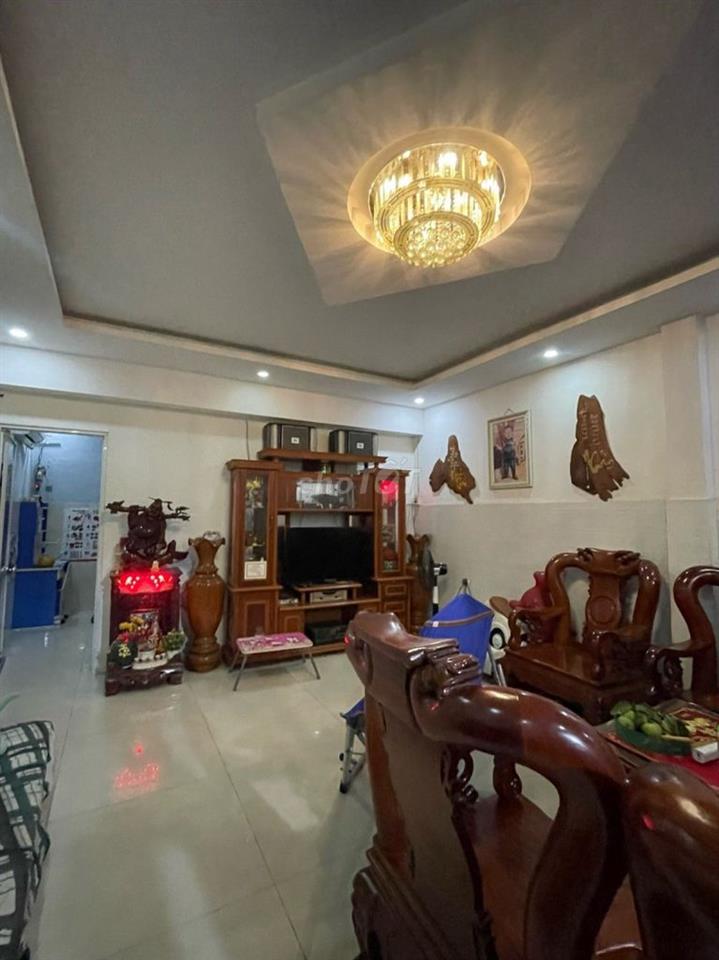 bán nhà  HXH 804 LÊ TRỌNG TẤN. 132 M2 BÁN 6TY