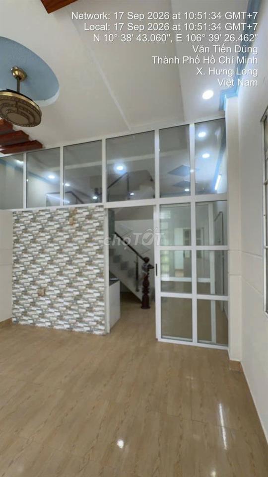 BÁN NHÀ SÁT QL 50. ĐI NGUYỄN VĂN LINH 20 PHÚT. NHÀ MỚI VÀO Ở LIỀN.