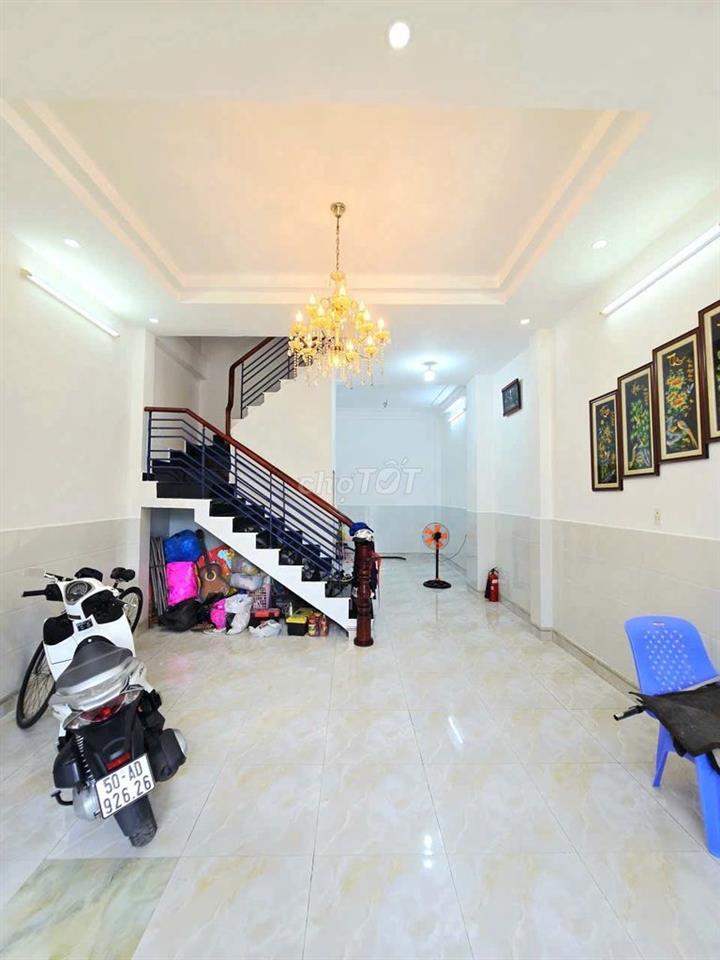 Nhà 3 Tầng, Cách Nguyễn Duy Trinh 20m, Gần Cầu Ông Nhiêu | DTSD 192m² 