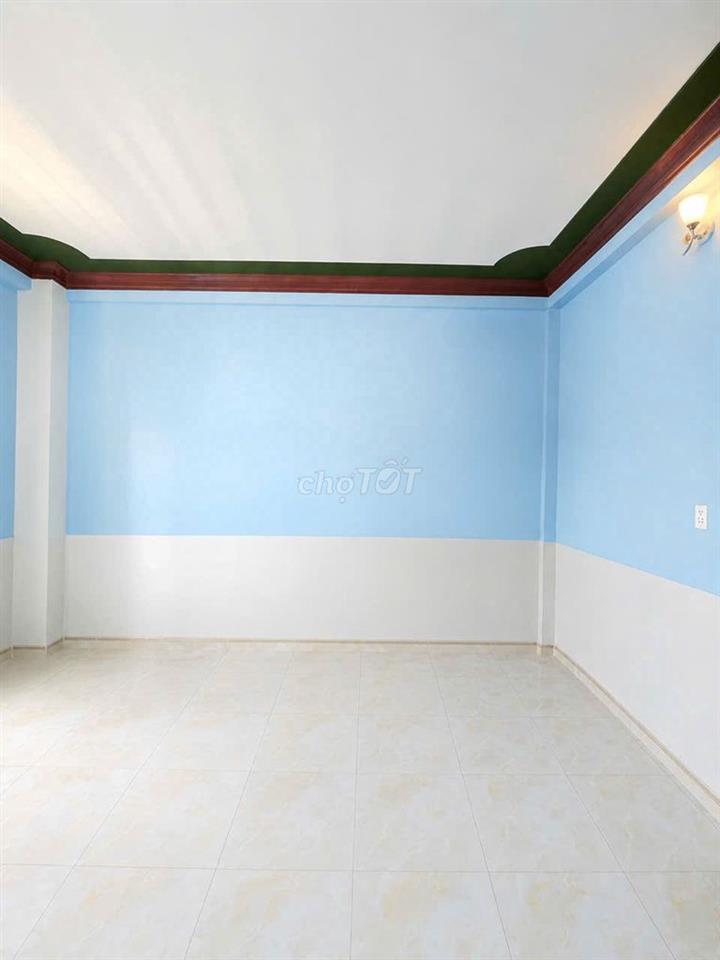 Nhà 3 Tầng, Cách Nguyễn Duy Trinh 20m, Gần Cầu Ông Nhiêu | DTSD 192m² 