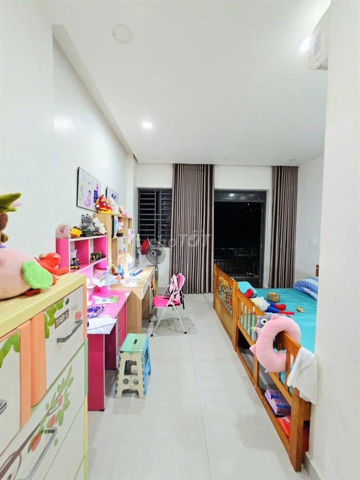 Nhà Hẻm Xe Hơi 3Tầng, 3PN, 71m² – Gần KĐT Đông Tăng Long Q9, Giá 5.2tỷ