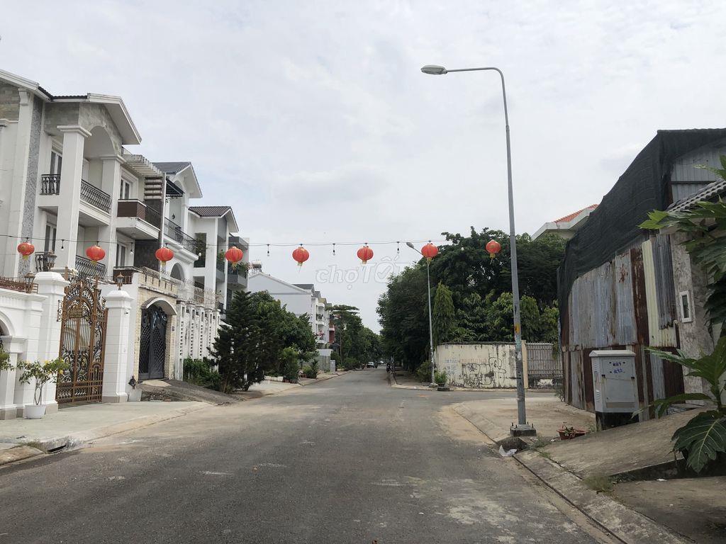 Chính chủ bán 200m2 đất biệt thự 233/ Đặng Thùy Trâm, P13, Bình Thạnh