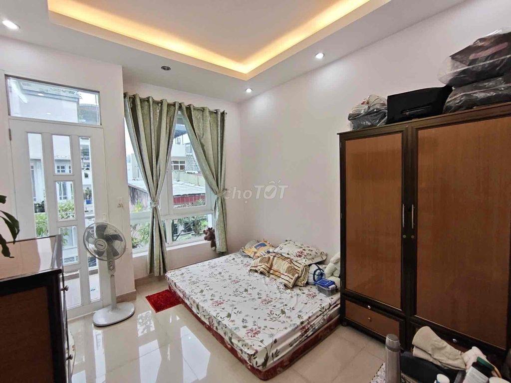Bán Nhà Bình Thạnh- Đường hoàng hoa thám!