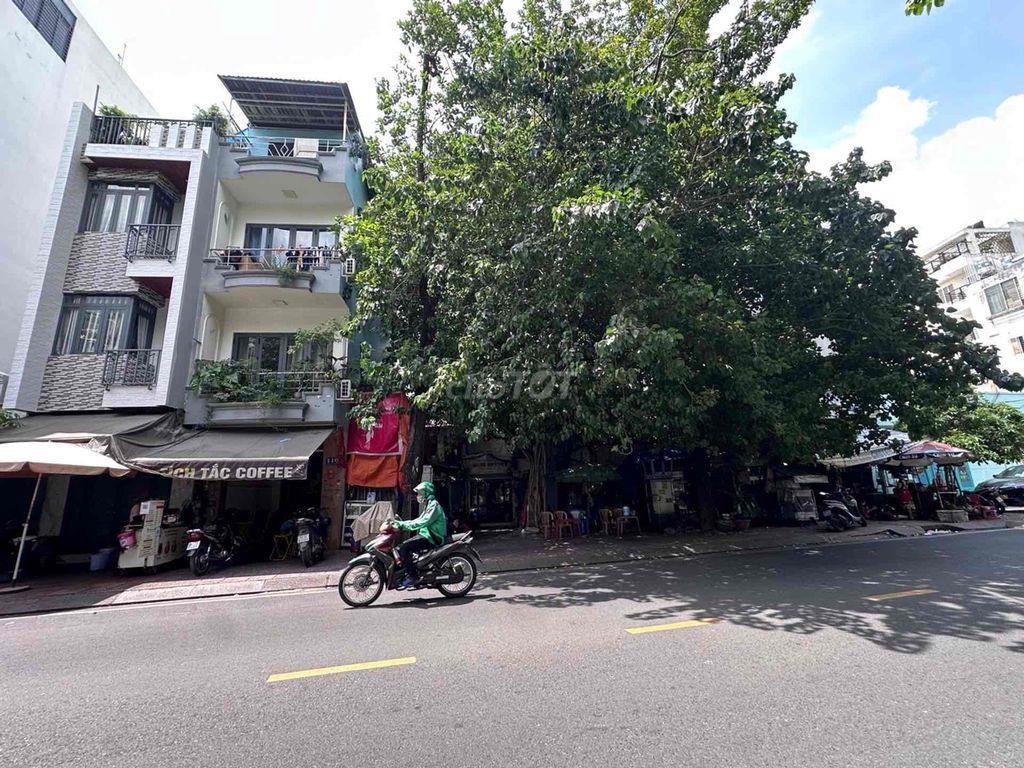 Bán nhà cách mặt tiền trường sa 1 căn