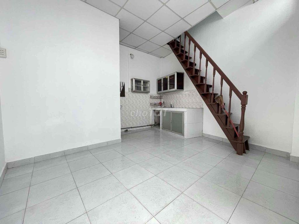 Bán nhà đường nguyễn thượng hiền
