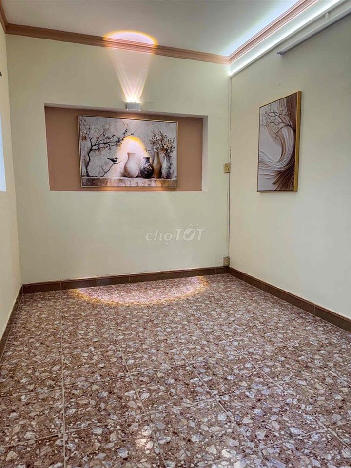 bán chung cư phước định- lầu 1 - thang bộ