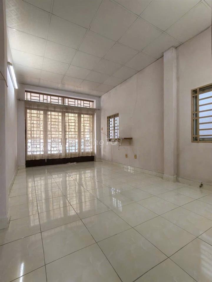 Thanh lý giảm mạnh nhà Bình Thạnh giáp Q1