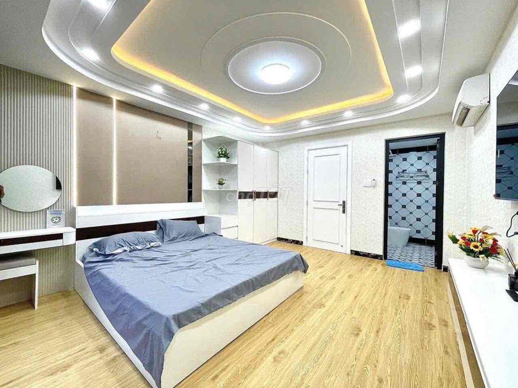 Bán nhà đường Đặng Thuỳ Trâm, p13, Bình Thạnh. DT 81m2. Giá 11,5 tỷ