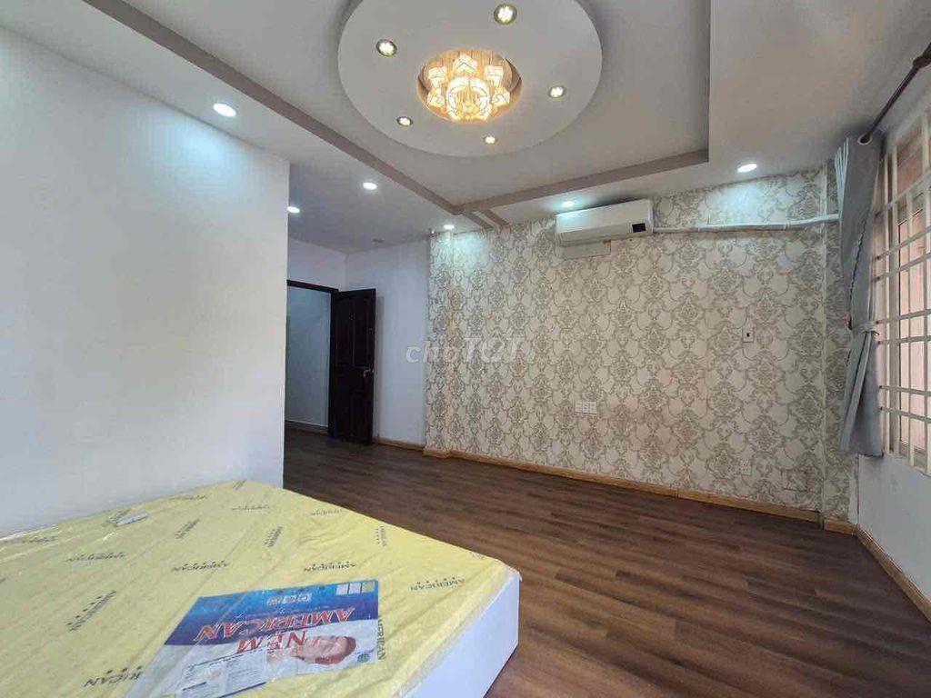 Cho thuê nhà mặt tiền Đặng Thuỳ Trâm. Diện tích 5x20m. Giá 40tr/tháng