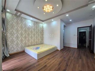Cho thuê nhà mặt tiền Đặng Thuỳ Trâm. Diện tích 5x20m. Giá 40tr/tháng