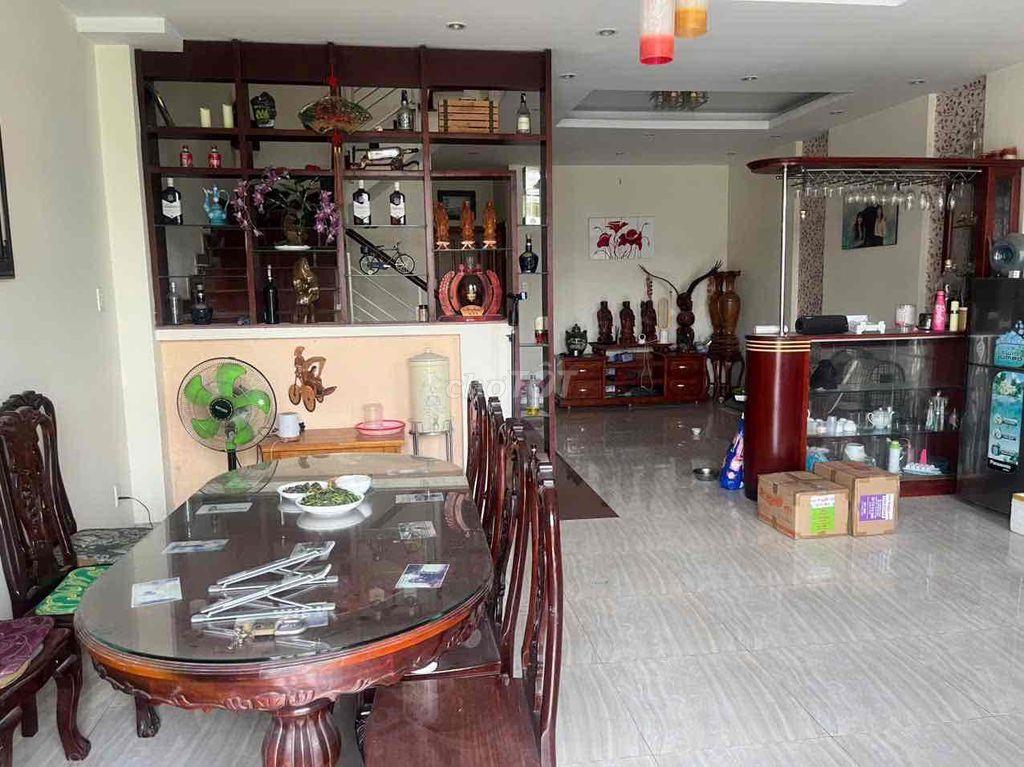 Cho thuê nhà full nội thất đường Đặng Thuỳ Trâm. DT 6x22m. Giá 38tr/th
