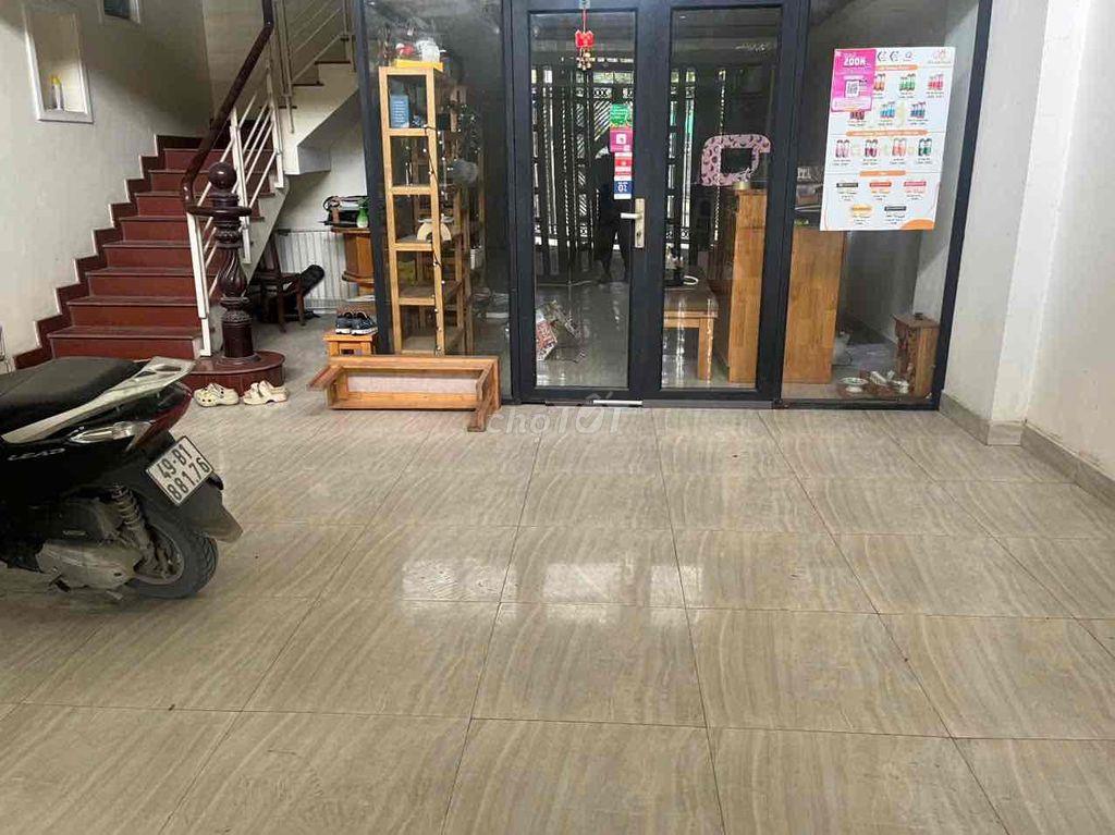 Cho thuê nhà full nội thất đường Đặng Thuỳ Trâm. DT 6x22m. Giá 38tr/th
