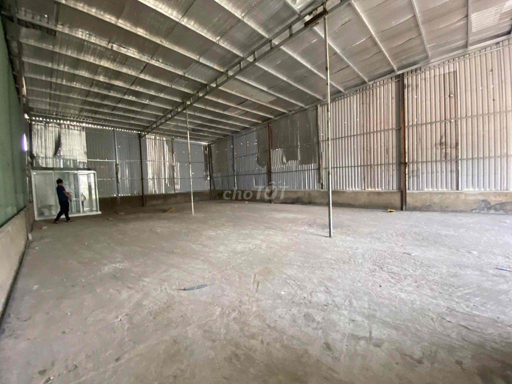 Cho thuê kho 200m2 đường Đặng Thuỳ Trâm, p13, Bình Thạnh. Giá 20tr/th