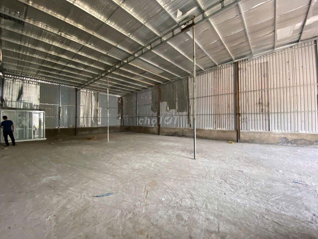 Cho thuê kho đường Đặng Thùy Trâm, p13, Bình Thạnh. DT 200m2. Giá 23tr