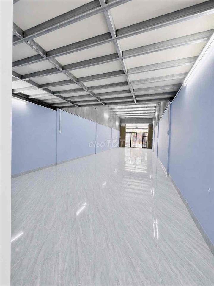 Cho thuê kho sạch, đẹp đường Đặng Thuỳ Trâm. DT 5x22m. Giá 18tr/tháng