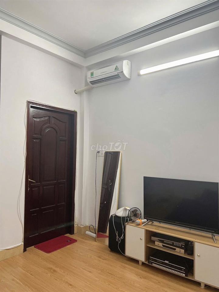 Cho thuê nhà 3 lầu 4 PN đường Bình Lợi, p13, Bình Thạnh. Giá 21tr/th