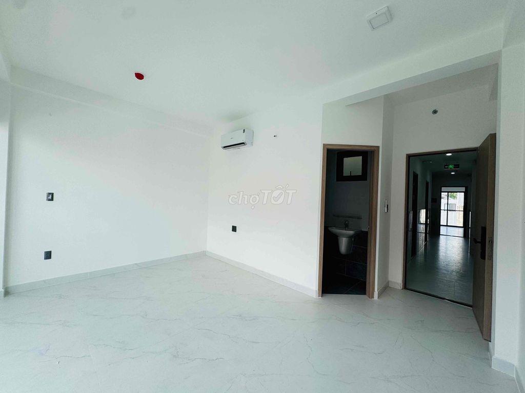 Cho thuê nhà đẹp đường Bình Lợi. DT 5x20m. 4 phòng ngủ. Giá 25tr/th