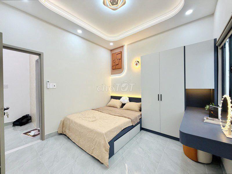 NHÀ ĐẸP Ở NGAY - HẺM THÍCH QUẢNG ĐỨC - PHÚ NHUẬN