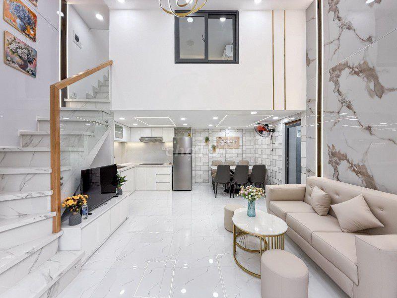 Bán nhà căn góc HXH Phan Văn Trị Bình Thạnh 3 tầng 3PN nở hậu
