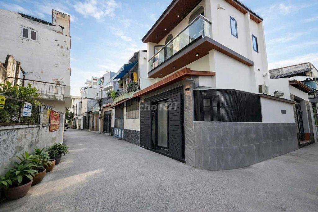 Bán nhà căn góc HXH Phan Văn Trị Bình Thạnh 3 tầng 3PN nở hậu