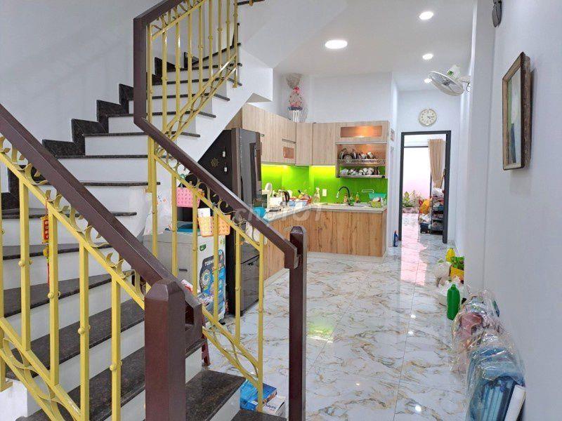NHÀ MỚI CÓ SÂN TRƯỚC SÂN SAU HXH - NGUYỄN KIỆM