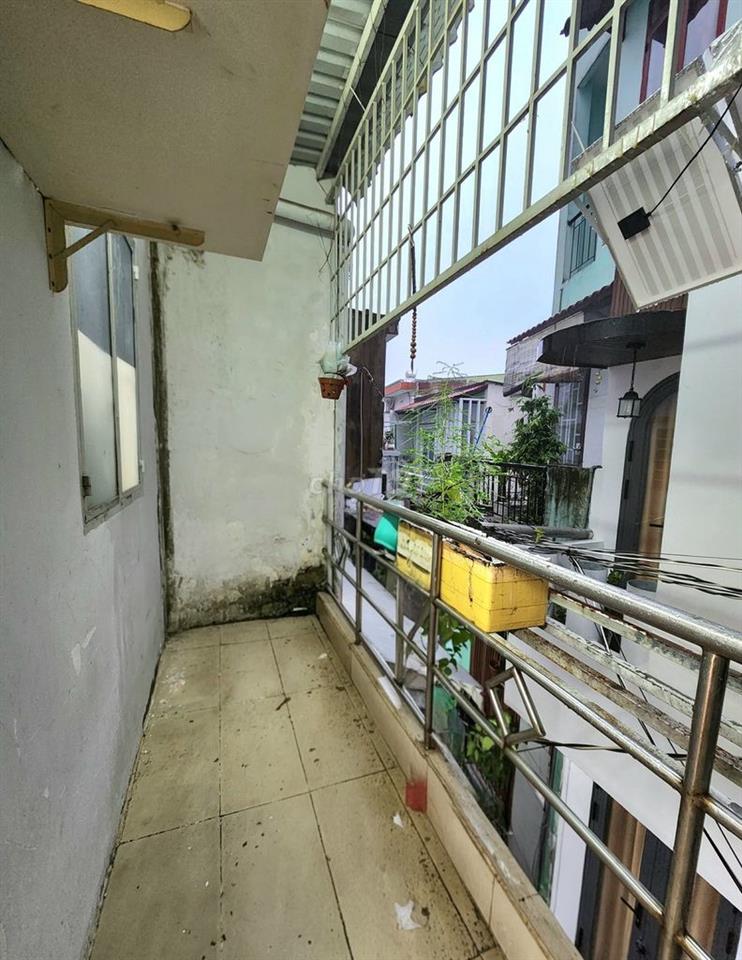 CHÍNH CHỦ CẦN BÁN GẤP NHÀ -  2 TẦNG NƠ TRANG LONG