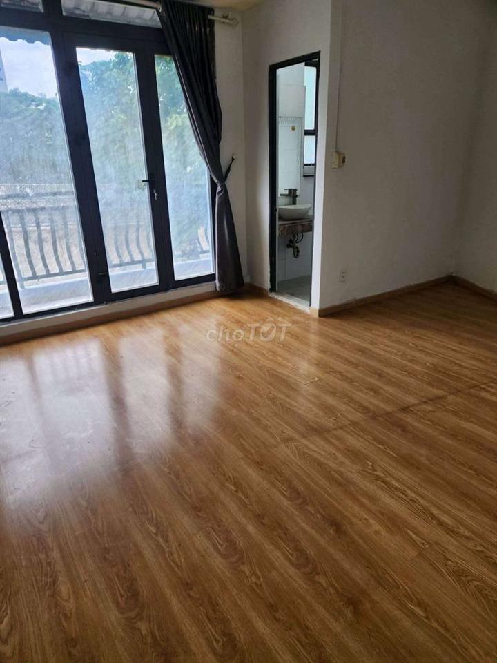 BÁN NHÀ TRẦN XUÂN SOAN Q7