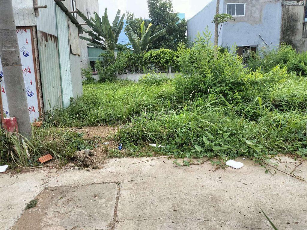BÁN ĐẤT THỔ CƯ GIÁP NHÀ BÈ 