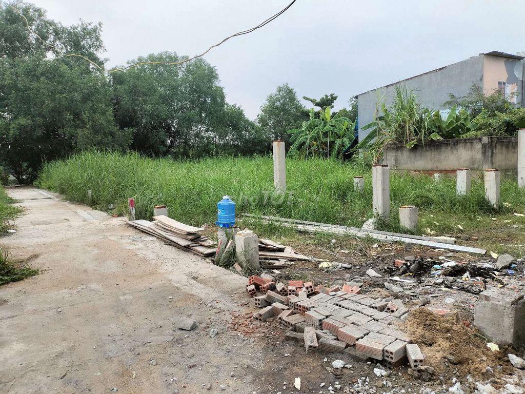 BÁN ĐẤT THỔ CƯ GIÁP NHÀ BÈ 