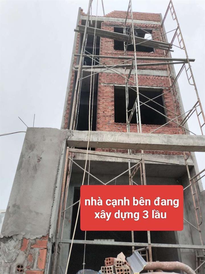 BÁN ĐẤT THỔ CƯ GIÁP NHÀ BÈ 