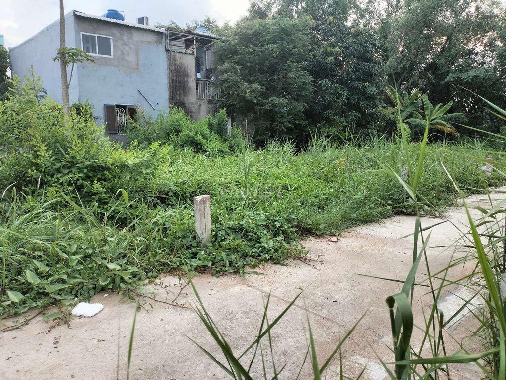 BÁN ĐẤT THỔ CƯ GIÁP NHÀ BÈ 