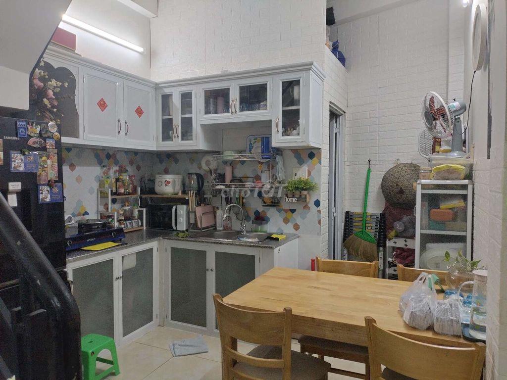 HẠ GIÁ BÁN NHÀ 1508 LÊ VĂN LƯƠNG