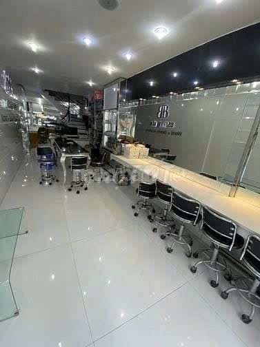 BÁN NHÀ MẶT TIỀN HUỲNH VĂN BÁNH
