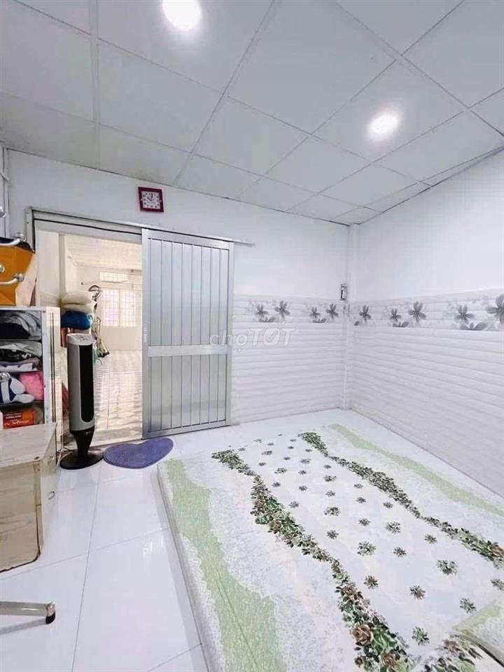 BÁN NHÀ SHR HOÀNG DIỆU Q4