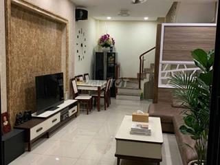 BÁN NHÀ HẺM 78 KHÁNH HỘI Q4