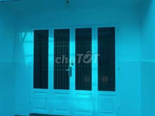 BÁN NHÀ HẺM 136 HUỲNH TẤN PHÁT Q7