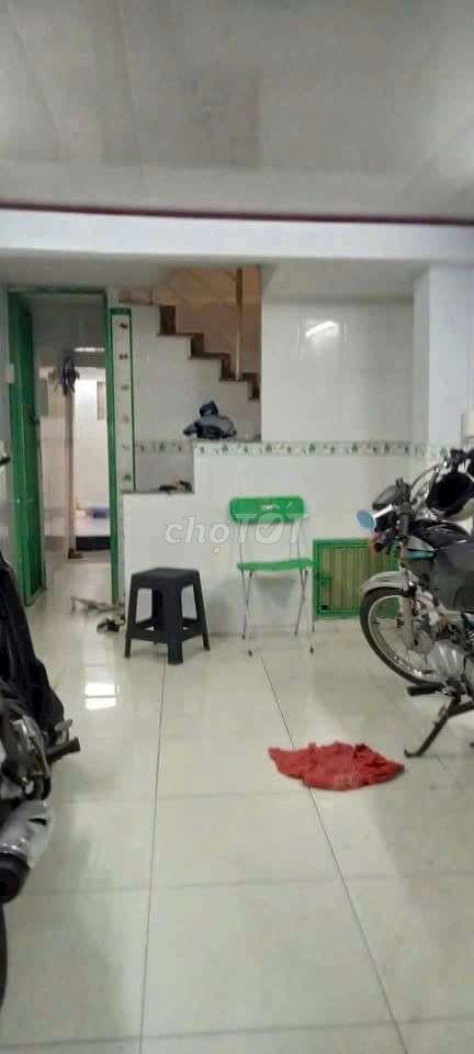 BÁN NHÀ HẺM 120 TRẦN HƯNG ĐẠO 