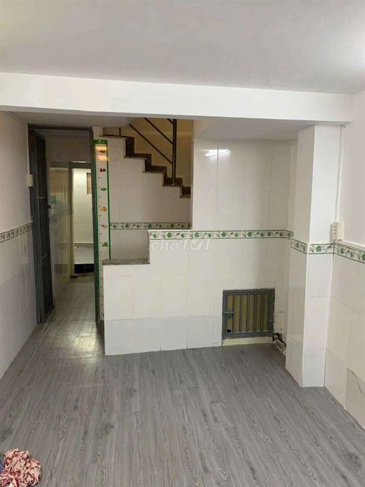BÁN NHÀ HẺM 120 TRẦN HƯNG ĐẠO 