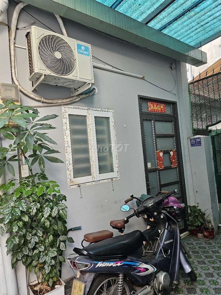 Nhà riêng đất sổ hồng 41,3 m2 đường  Hoàng Hoa Thám , P Gia Định