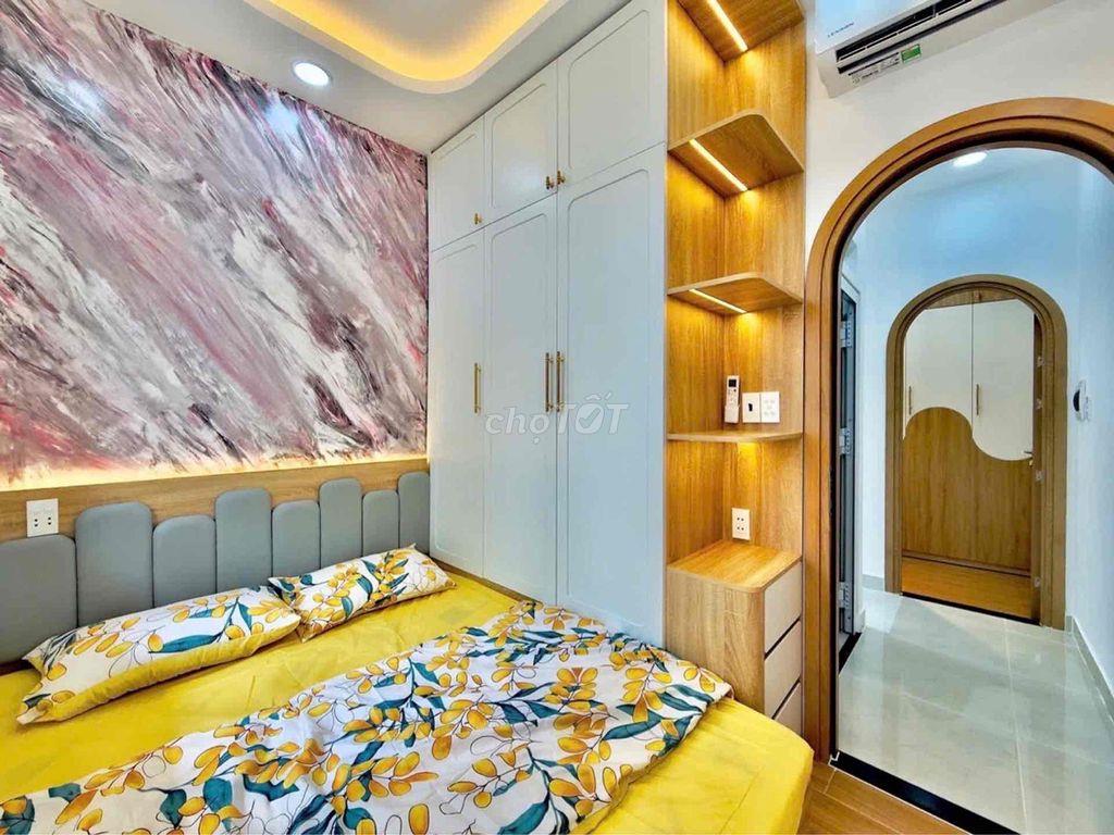 Nguyễn Văn Đậu 2 tầng DTSD 48m 2PN full nội thất chỉ nhỉnh 4tỷ TL