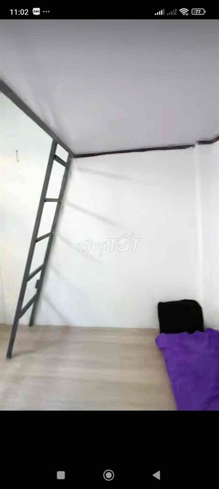 Chính chủ cho thuê nhà 3 tầng gần chợ Trần Văn Quang