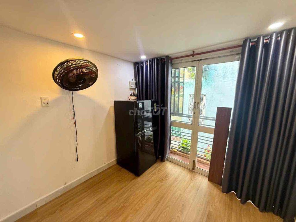 Nhà Nhỏ Đẹp - Lê Quang Định - Bình Thạnh