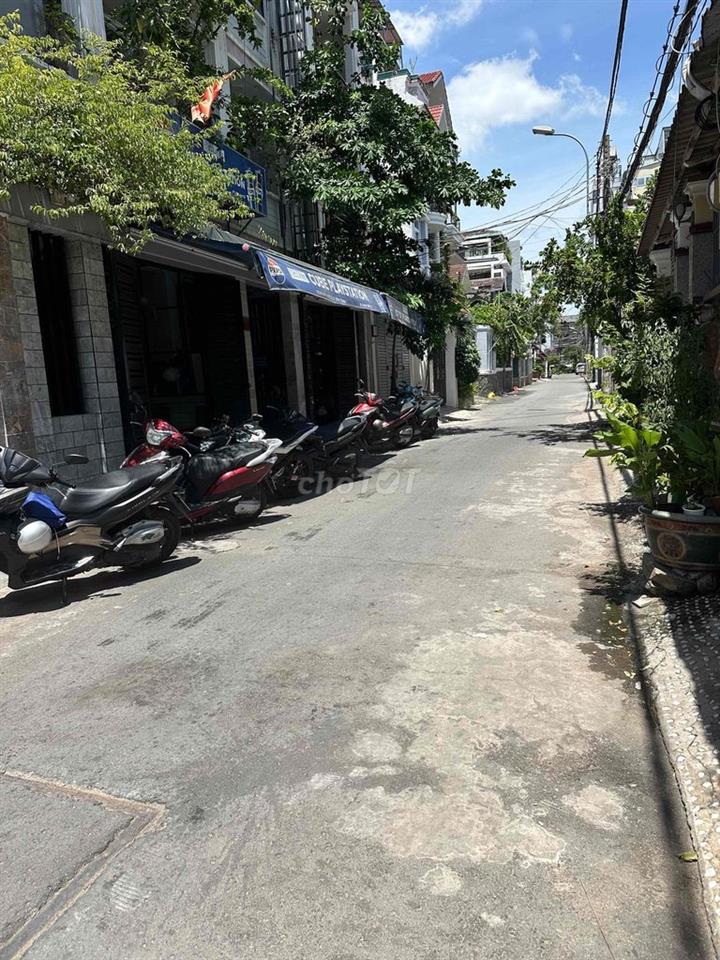 mình để lại dàn năng lượng mặt trời nếu khách có thiện chí mua